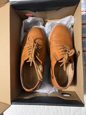 Kenneth Cole Boys Tan Leather Lace-Up Dress Shoes